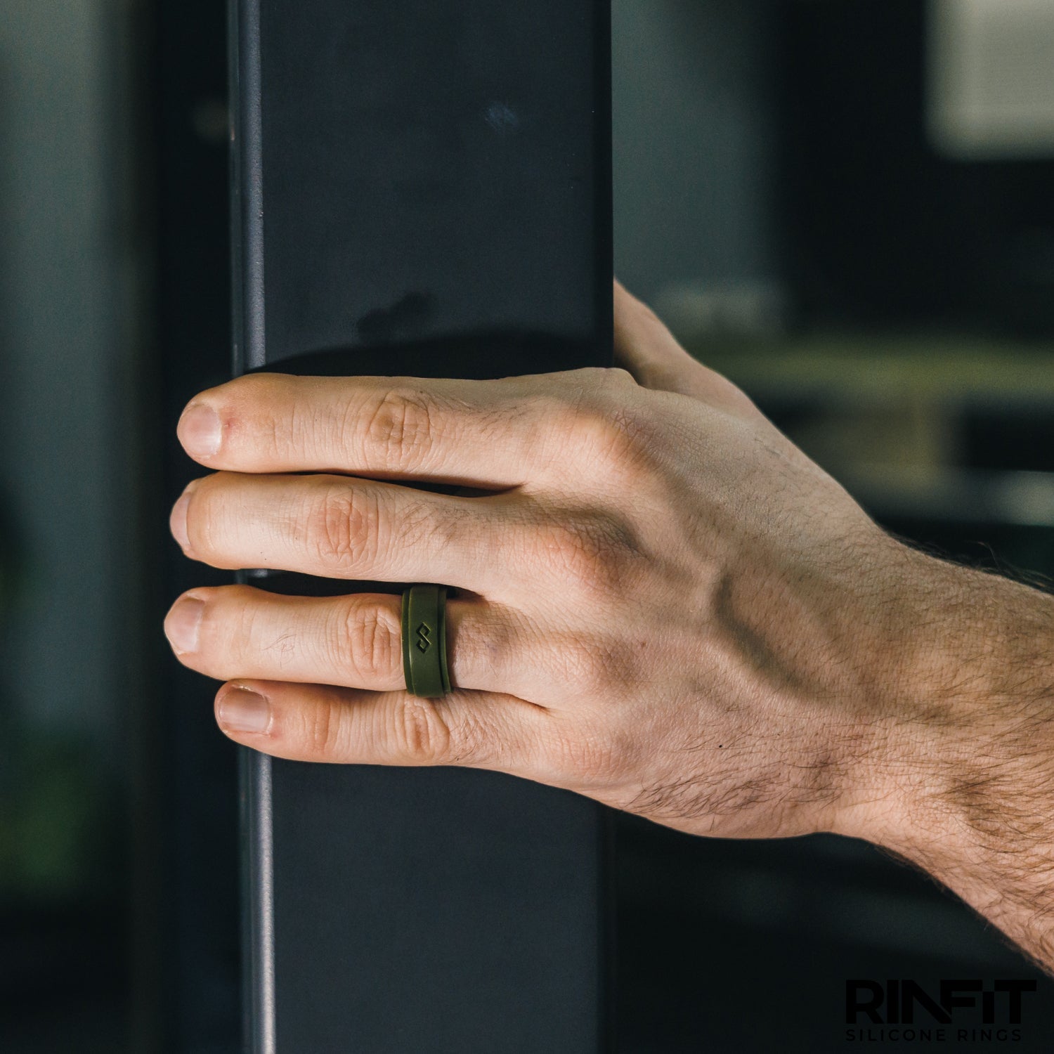 GIFT RING Men's Infinity Silicone Ring. Soft, Comfortable & Durable Wedding Band. US Design Patent