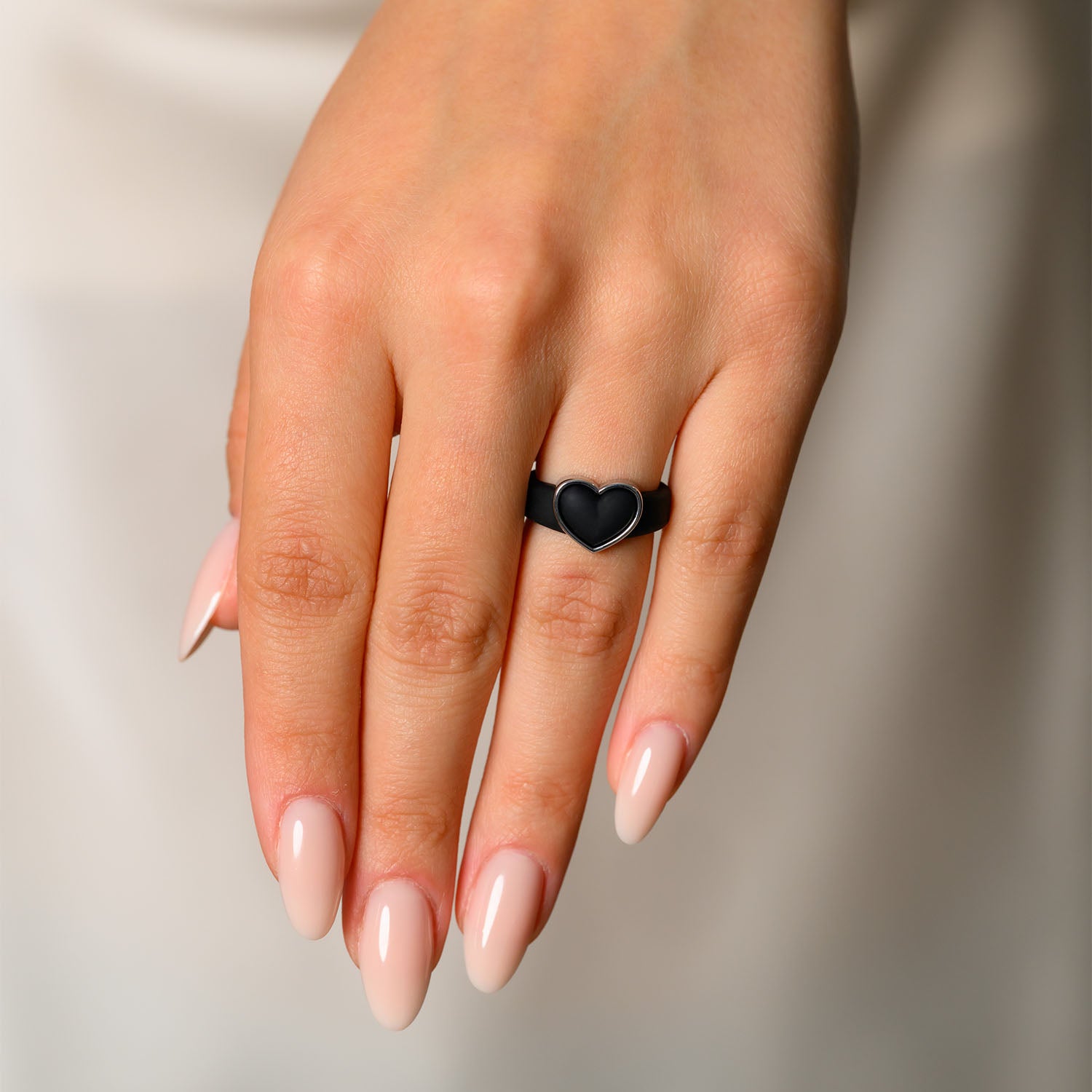 Stackable 3-Piece Ring Set - Women's Silicone & Metal Frame Heart Collection