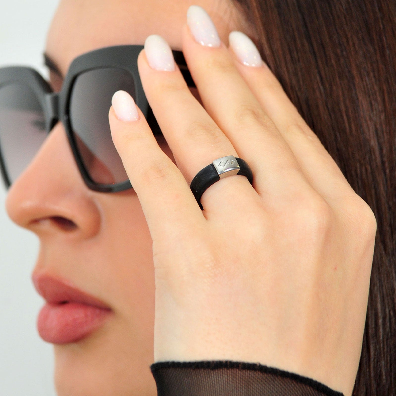 MetalInfinity Collection - Women's Silicone Rings with Metal - Patented Design