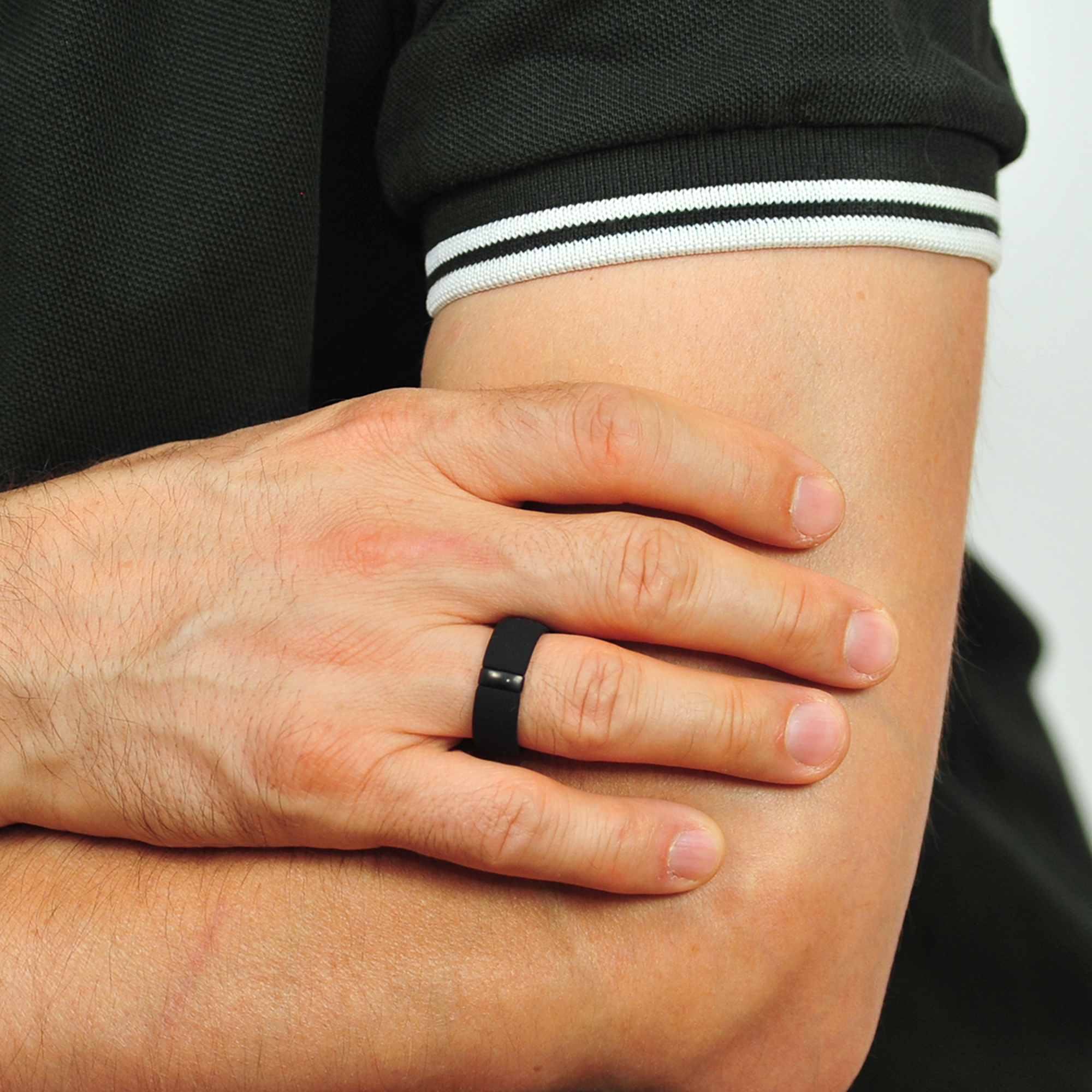 Silicone Wedding Ring Sets for Couple - MetalBar & Metal Heart Collection. (Black - Gunmetal Gray / Nude -Rose gold)