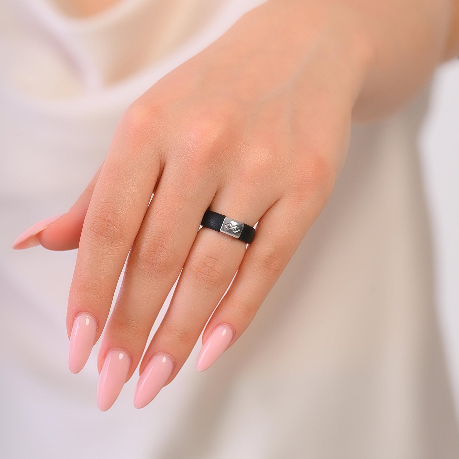Women's Silicone Wedding Ring with Metal Plate - U.S. Patented Design