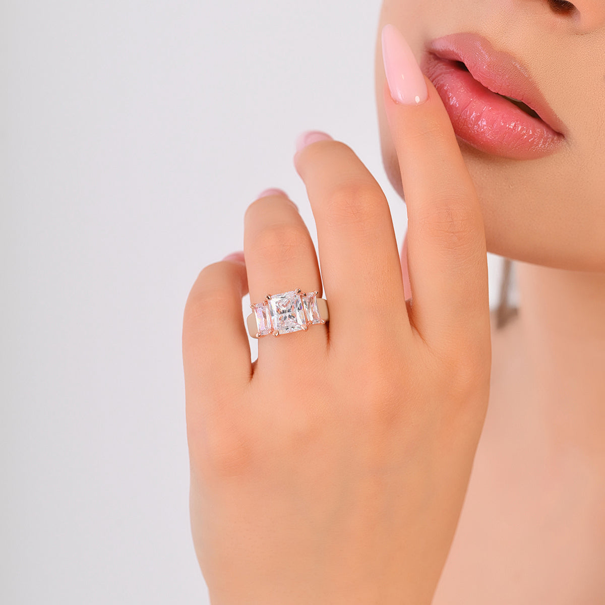 Rinfit Silicone Ring with Three Emerald CZ Stones - Patented