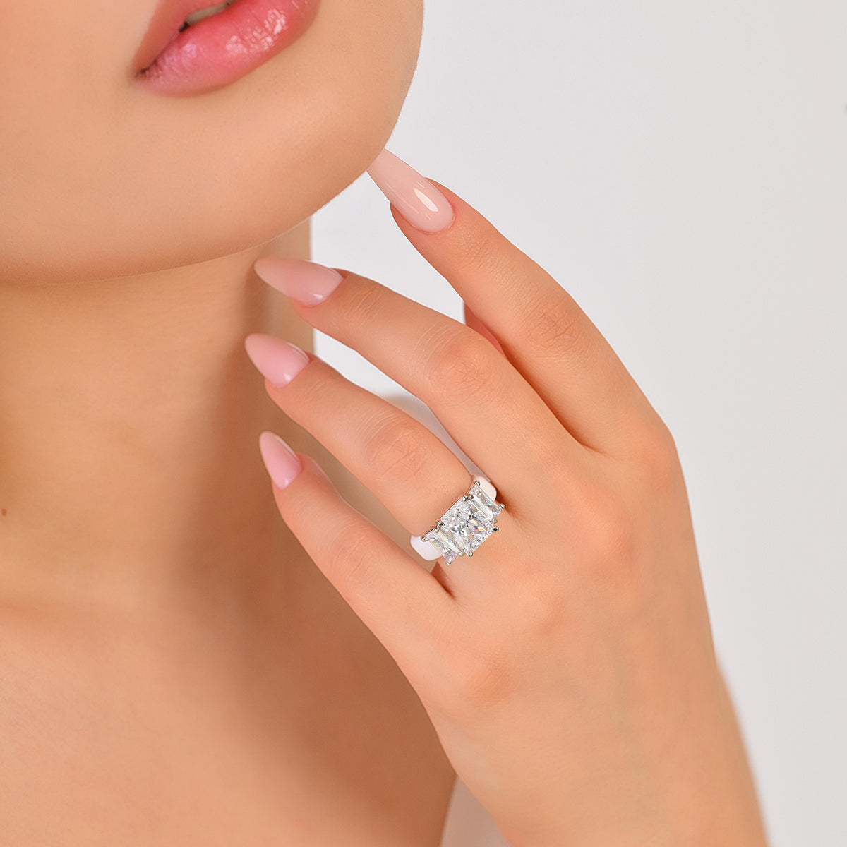 Rinfit Silicone Ring with Three Emerald CZ Stones - Patented