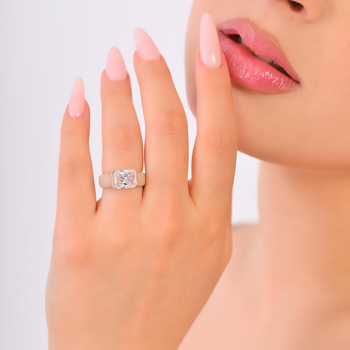 Rinfit Silicone Ring with CZ Stone, East-West Radiant Cut