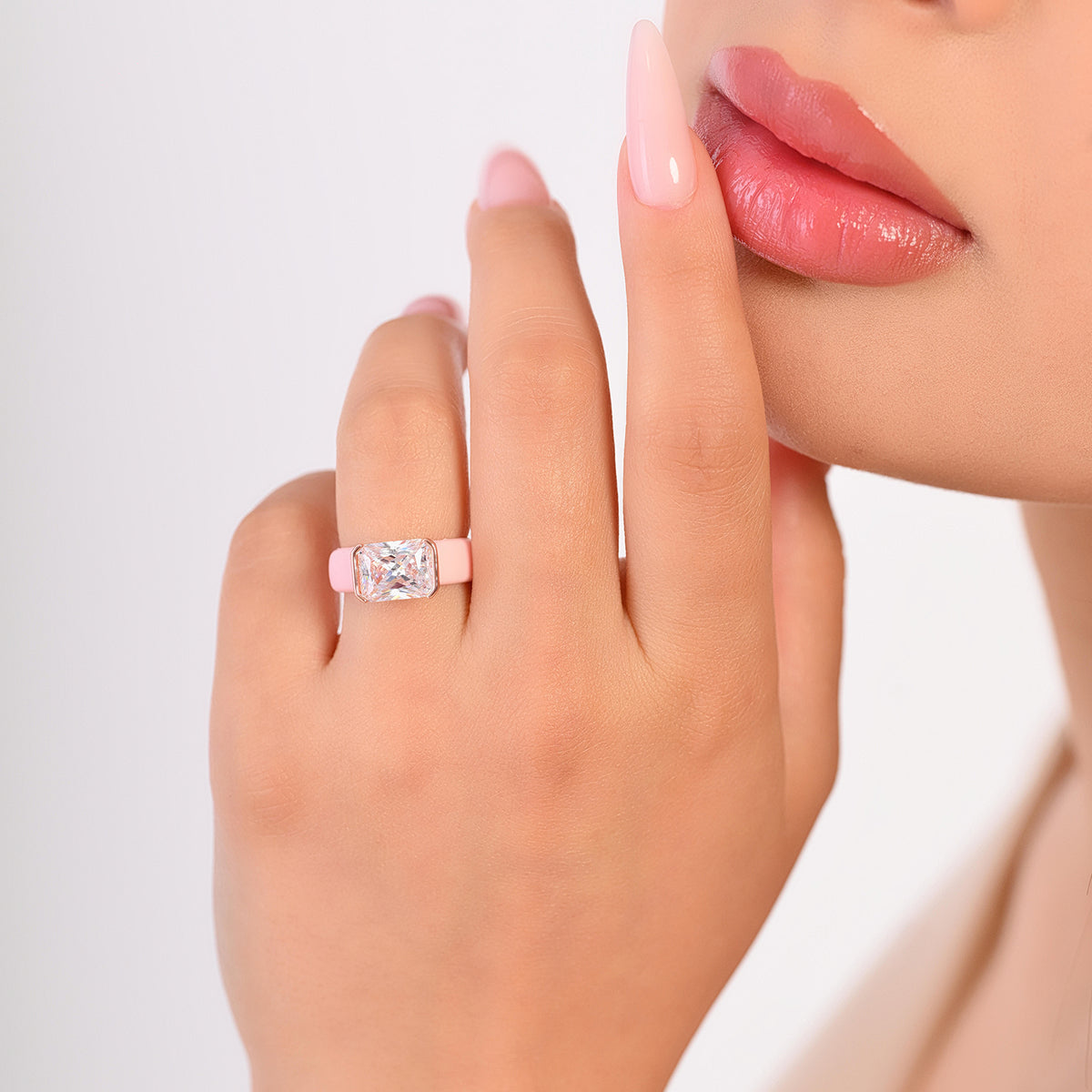 Rinfit Silicone Ring with CZ Stone, East-West Radiant Cut