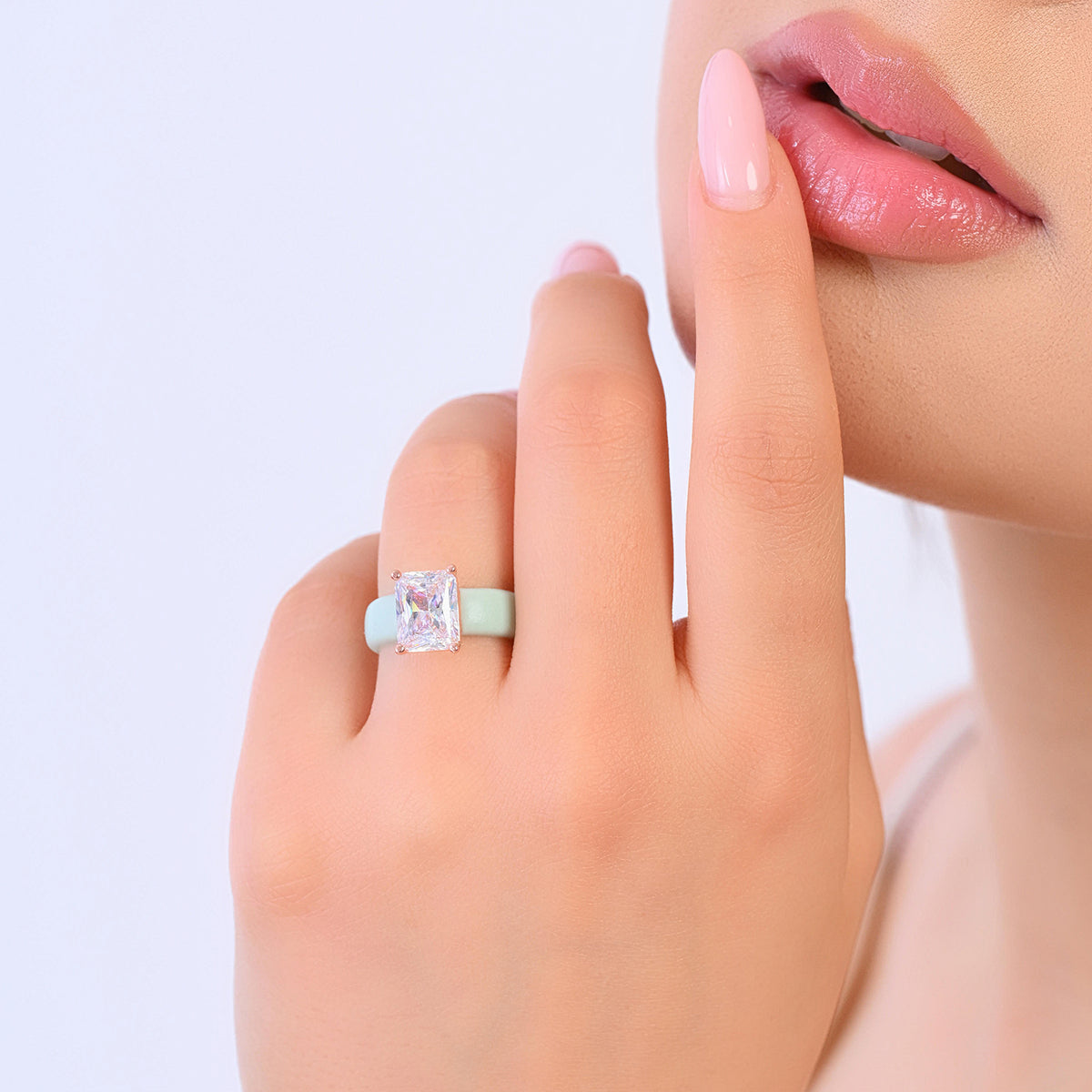 #color_Light Green and Rose Gold